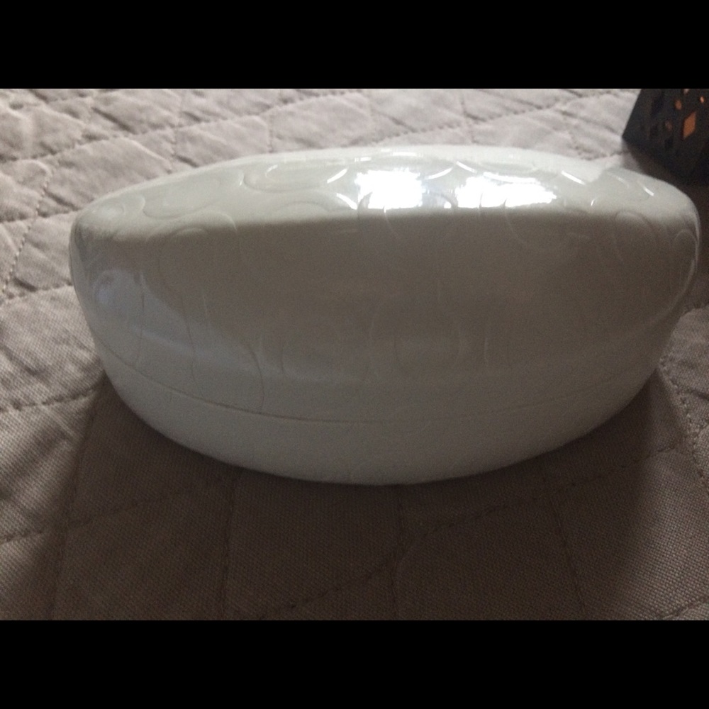Coach glasses Case - Picture 4 of 5